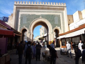 Puerta de entrada en la Medina de la ciudad de Fez en Marruecos